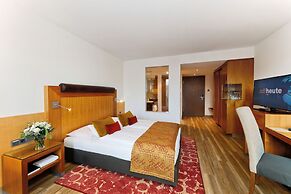 FAVORITE Parkhotel I Spa – Business – Fine Dining