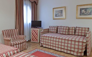 Hotel Doña Maria