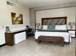 Áurea Hotel & Suites