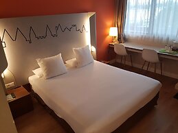 Kyriad Carcassonne - Aéroport