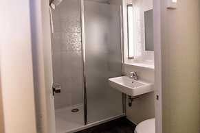Hôtel Inn Design Laval