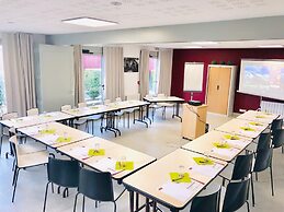Brit Hotel Mayenne