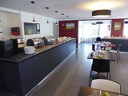 Brit Hotel Mayenne
