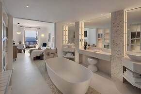 Mykonos Grand Hotel & Resort