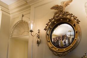 The Chanler at Cliff Walk