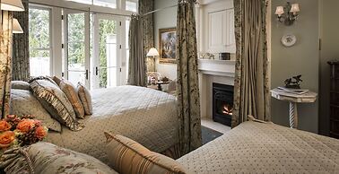 The Chanler at Cliff Walk