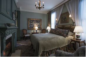 The Chanler at Cliff Walk