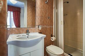 Virginia Hotel