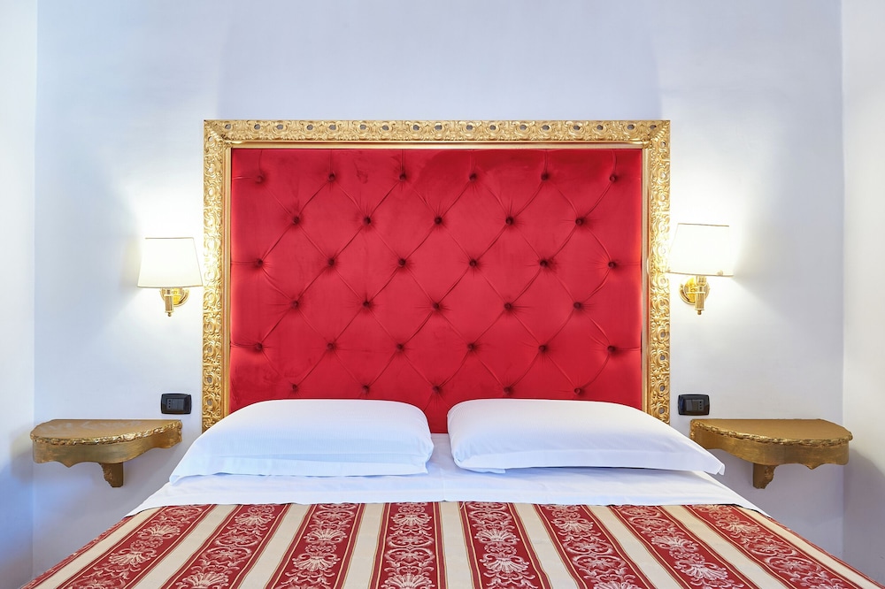 Virginia Hotel