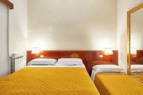 Virginia Hotel