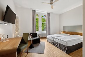 TOP HOTEL ODELYA Basel