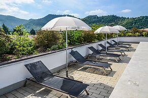 Regal Hotel