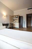 Regal Hotel