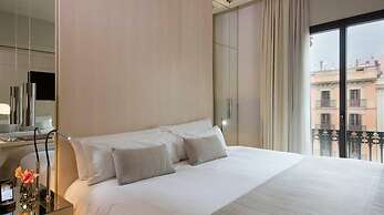 Cram Hotel