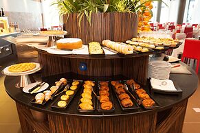 Hotel Adlon