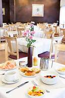 Hotel Meeting