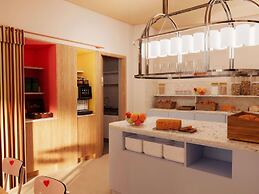 ibis Styles Nantes Centre Place Graslin