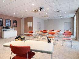 ibis Styles Paris Porte d’Orléans Hotel