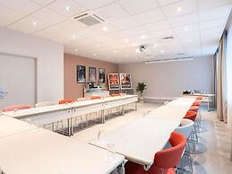 ibis Styles Paris Porte d’Orléans Hotel