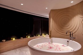 Taj Wellington Mews Luxury Residences