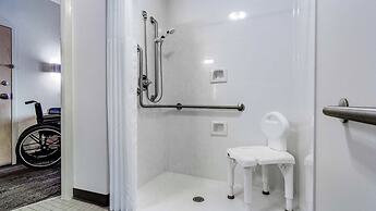 Motel 6 Saskatoon, SK