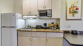Motel 6 Saskatoon, SK
