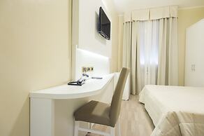 Hotel University
