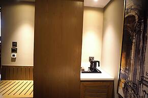 The Corus Hotel
