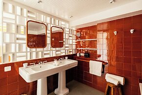 Les Roches Rouges, a Beaumier hotel