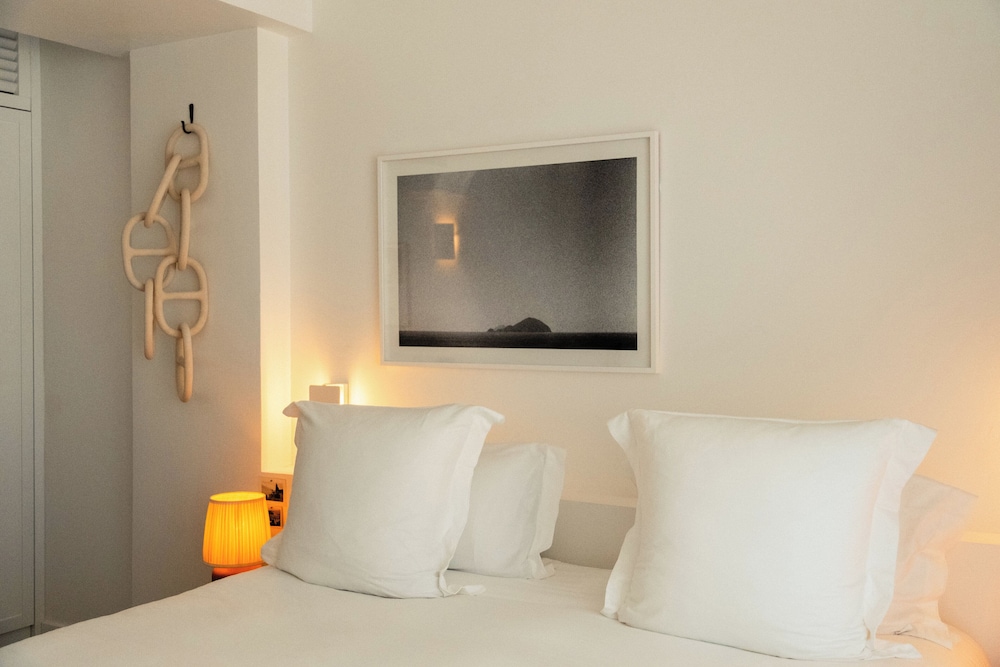Les Roches Rouges, a Beaumier hotel