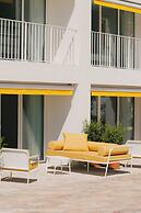 Les Roches Rouges, a Beaumier hotel