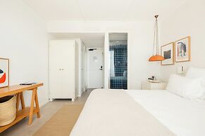 Les Roches Rouges, a Beaumier hotel