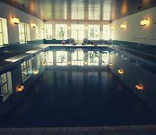 Dunraven Arms Hotel