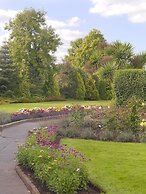 Dunraven Arms Hotel