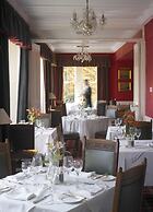 Dunraven Arms Hotel