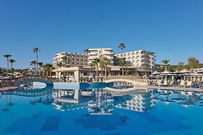 Atlantica Ocean Beach Resort