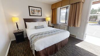 Recreation Inn & Suites