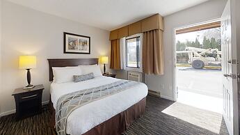 Recreation Inn & Suites
