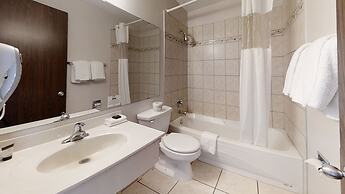 Recreation Inn & Suites
