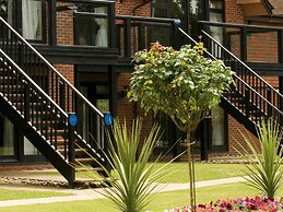 Elmers Court Hotel
