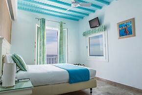 Poseidon Hotel & Suites