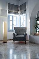 Poseidon Hotel & Suites