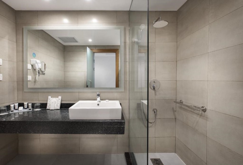 Pyramisa Suites Hotel Cairo