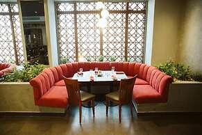 Pyramisa Suites Hotel Cairo