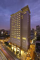 Lees Hotel