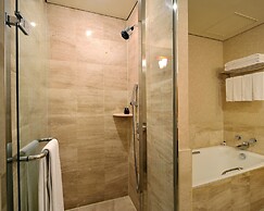 Lees Hotel