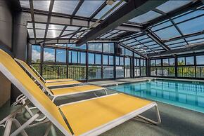 The Breakers Hotel & Suites