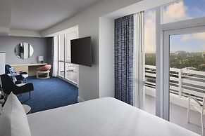 Fontainebleau Miami Beach