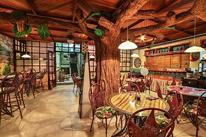Adventure Inn