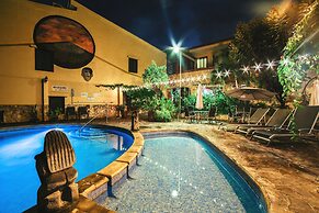 Adventure Inn